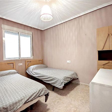 Modern Apartment 3Mins Walk To Playa Del Cura Beach Torrevieja Exterior foto