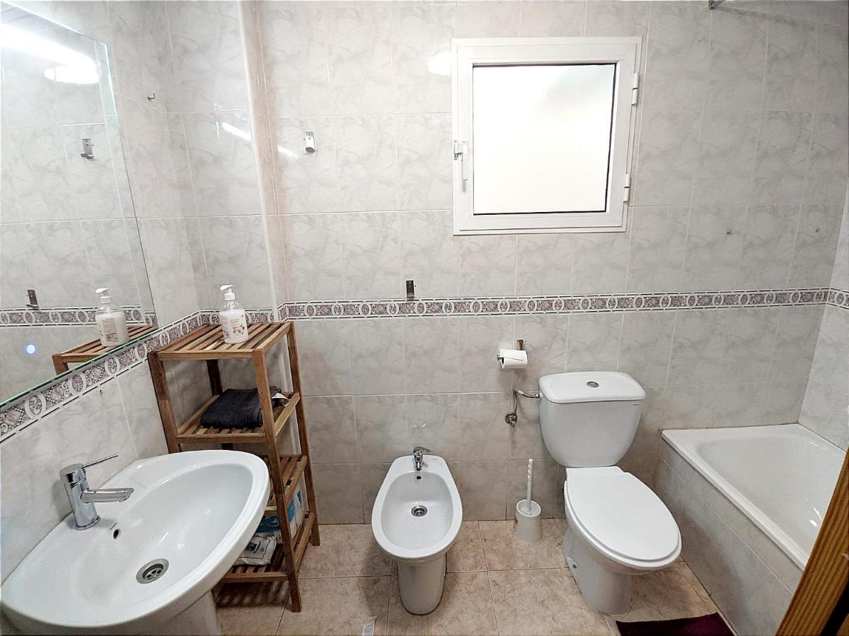 Modern Apartment 3Mins Walk To Playa Del Cura Beach Torrevieja Exterior foto