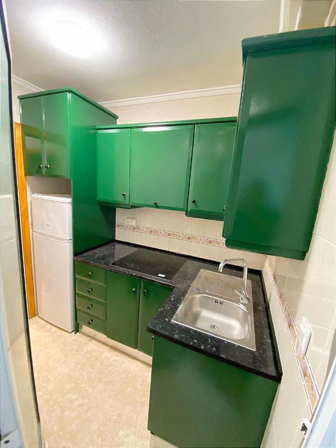 Modern Apartment 3Mins Walk To Playa Del Cura Beach Torrevieja Exterior foto